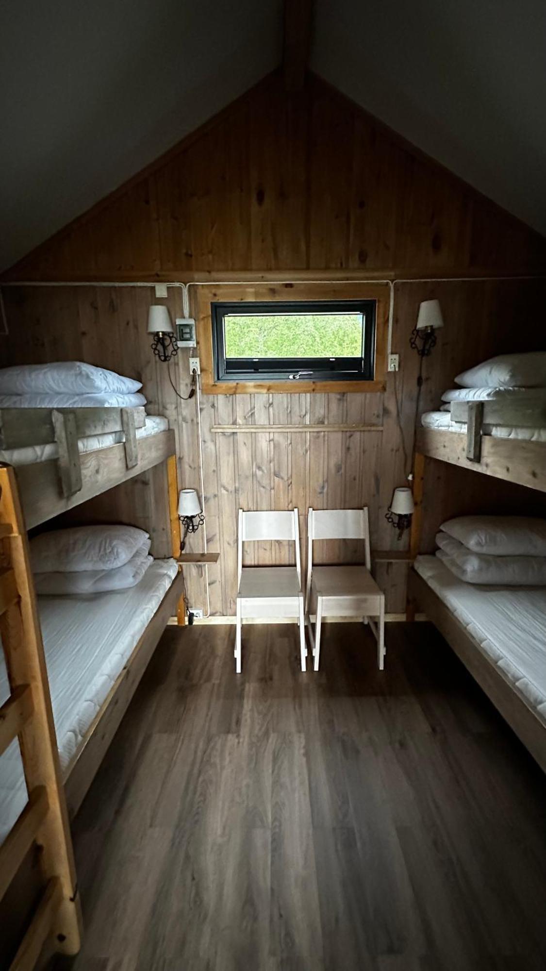Base Camp Hamaroy 호텔 Sorkil 외부 사진