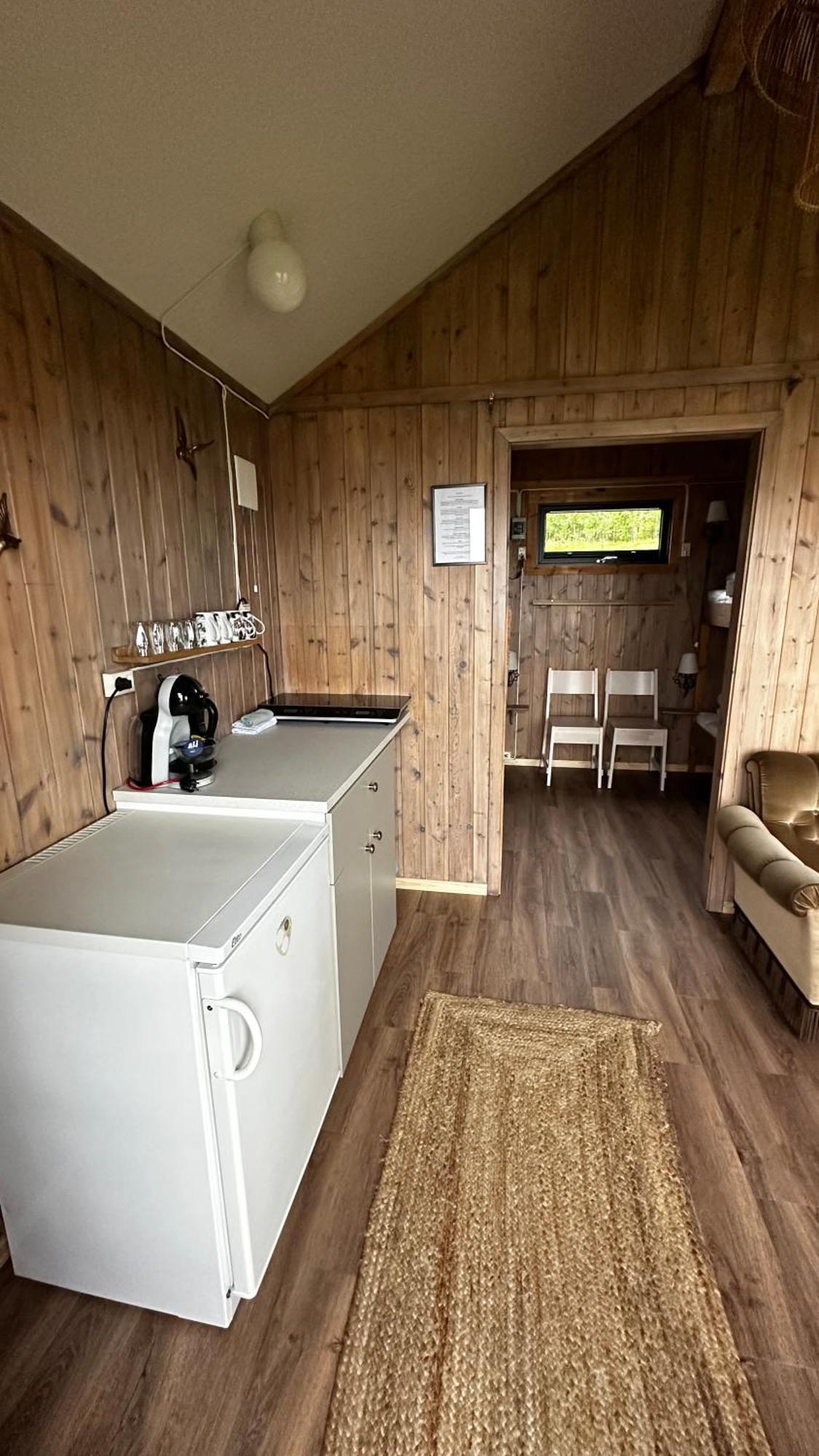 Base Camp Hamaroy 호텔 Sorkil 외부 사진